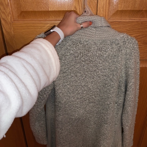 Candie’s Grey Cardigan - Picture 2 of 3